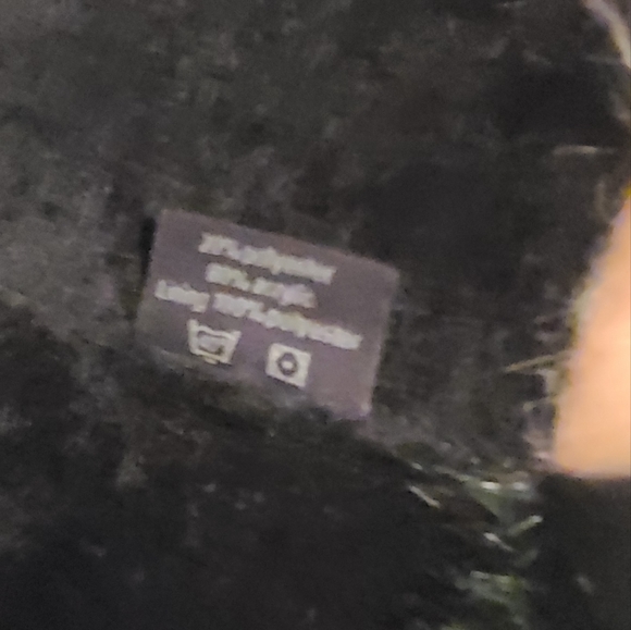 VEGAN Asymmetric Faux Fur Scarf NWOT Helen Moore - Picture 8 of 10